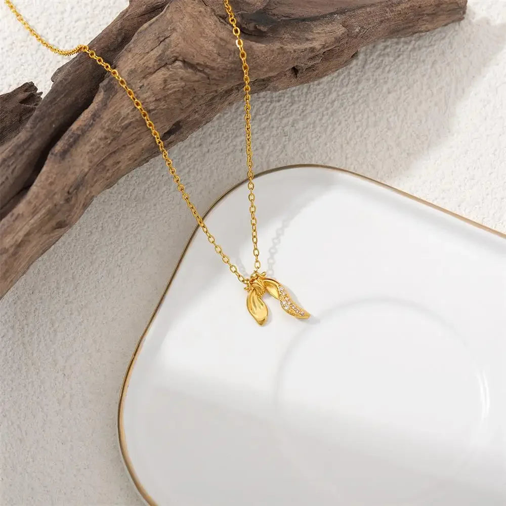 Dainty Bowknot Necklace 🇬🇧