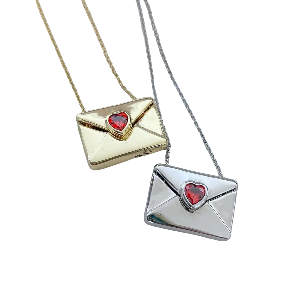 Envelope Heart Necklace 🇬🇧