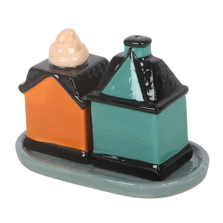 Spooky Street Salt and Pepper Shakers 🇬🇧
