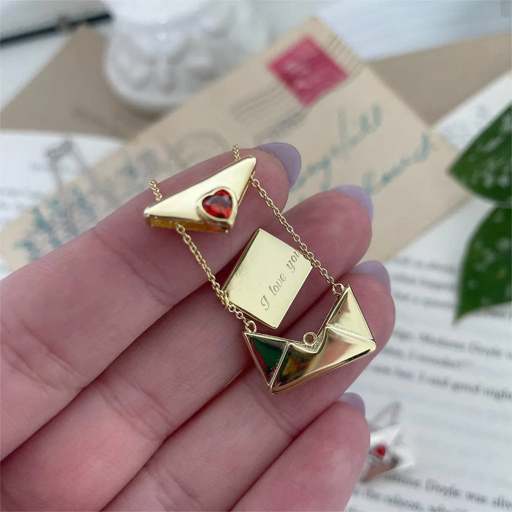 Envelope Heart Necklace 🇬🇧