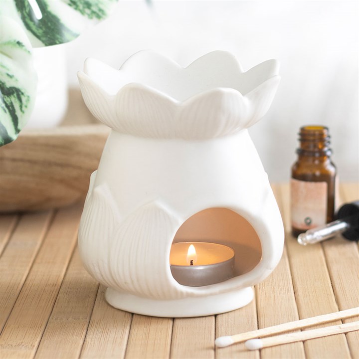 White Lotus Flower Oil Burner 🇬🇧