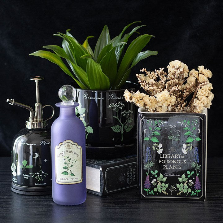 Poisonous Plants Plant Pot 🇬🇧