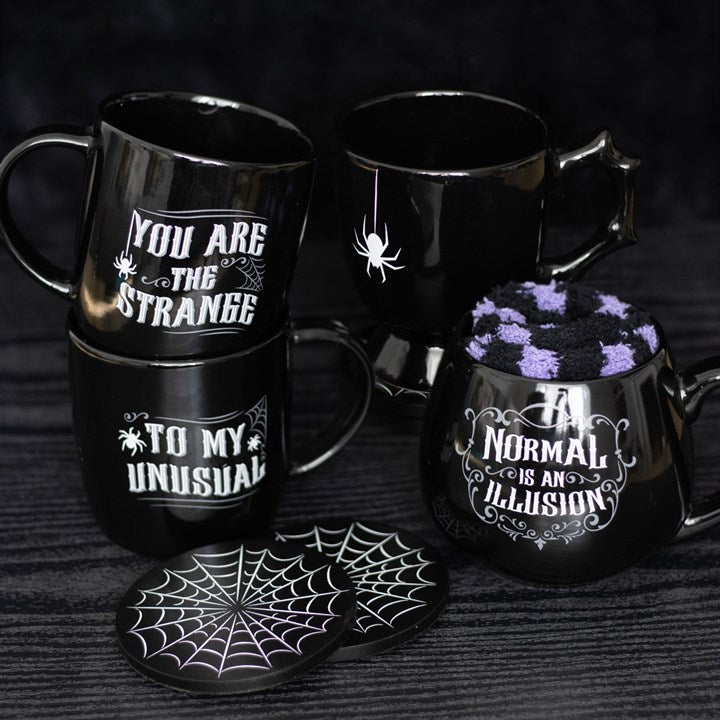 Strange and Unusual Couples Mug Set 🇬🇧