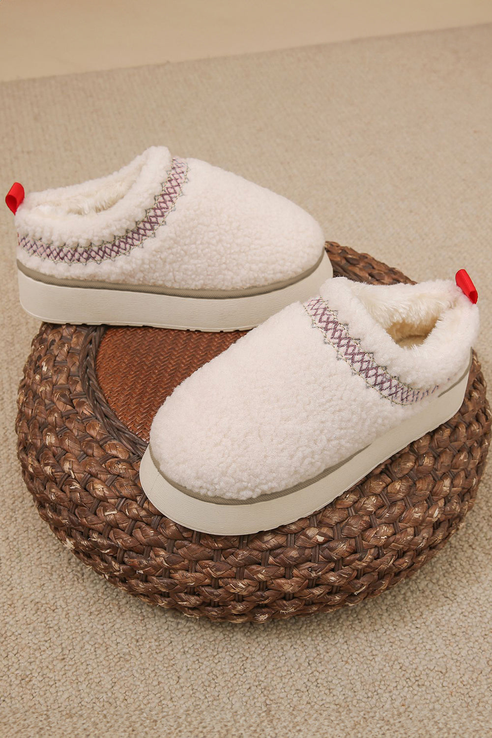 White Embroidered Sherpa Plush Thick Sole Winter Slippers 🇨🇳