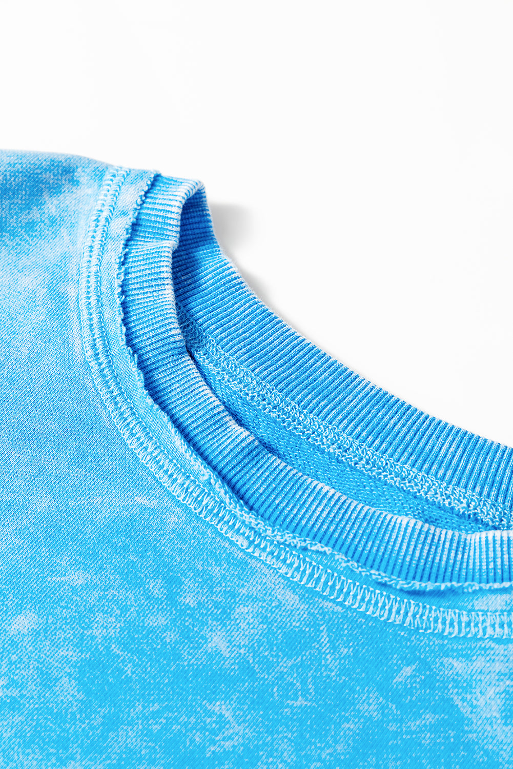 Blue Mineral Wash Raw Seam Double Patched Pocket Pullover Sweatshirt 🇺🇸