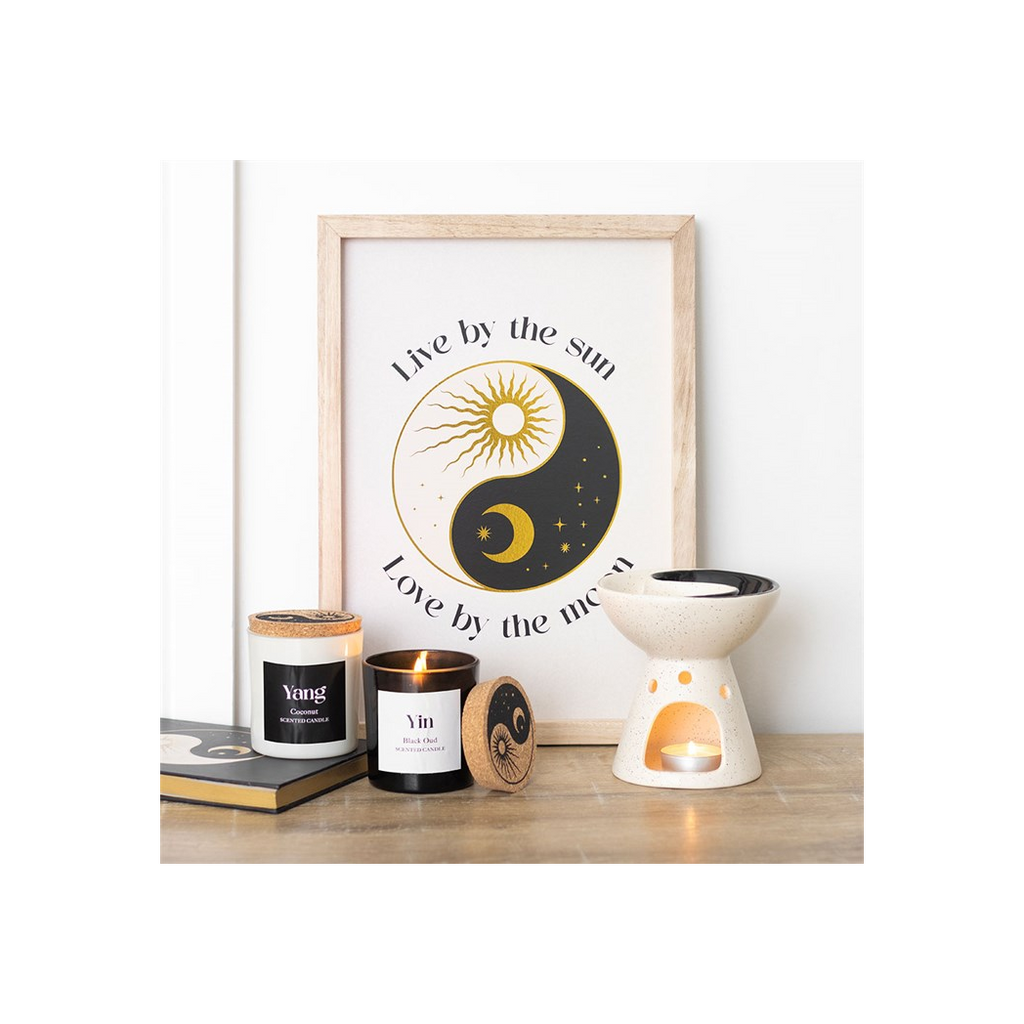 Set of 2 Yin Yang Black Oud and Coconut Candles 🇬🇧