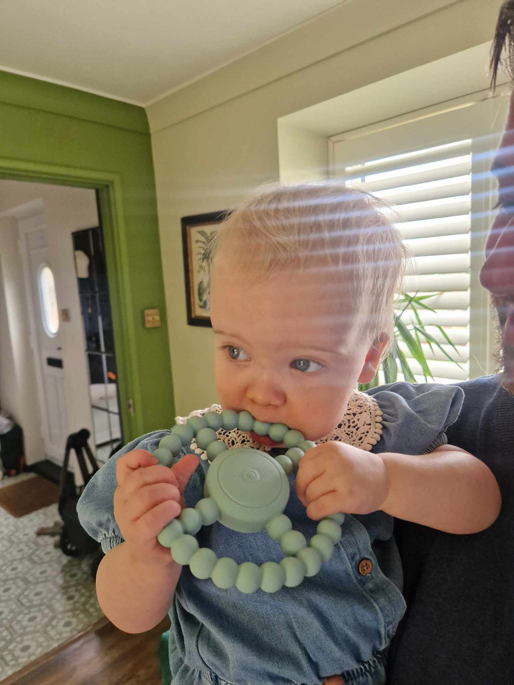 Vibrating Sensory Chew Toy - Autism Chew Toys & Baby Teething Toys 🇬🇧