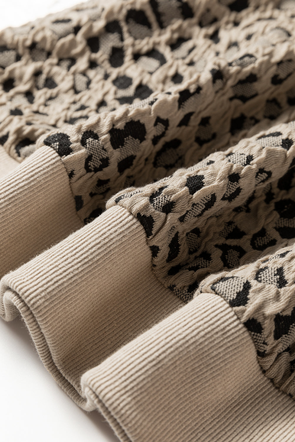 Khaki Ribbed Trim Leopard Print Long Sleeve Top 🇺🇸