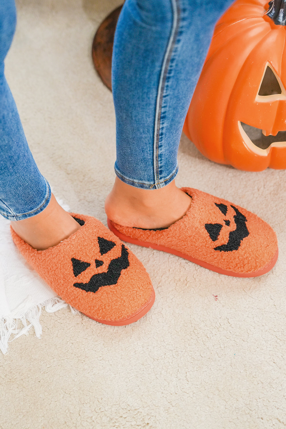 Orange Halloween Pumpkin Face Graphic Plush Slippers 🇺🇸
