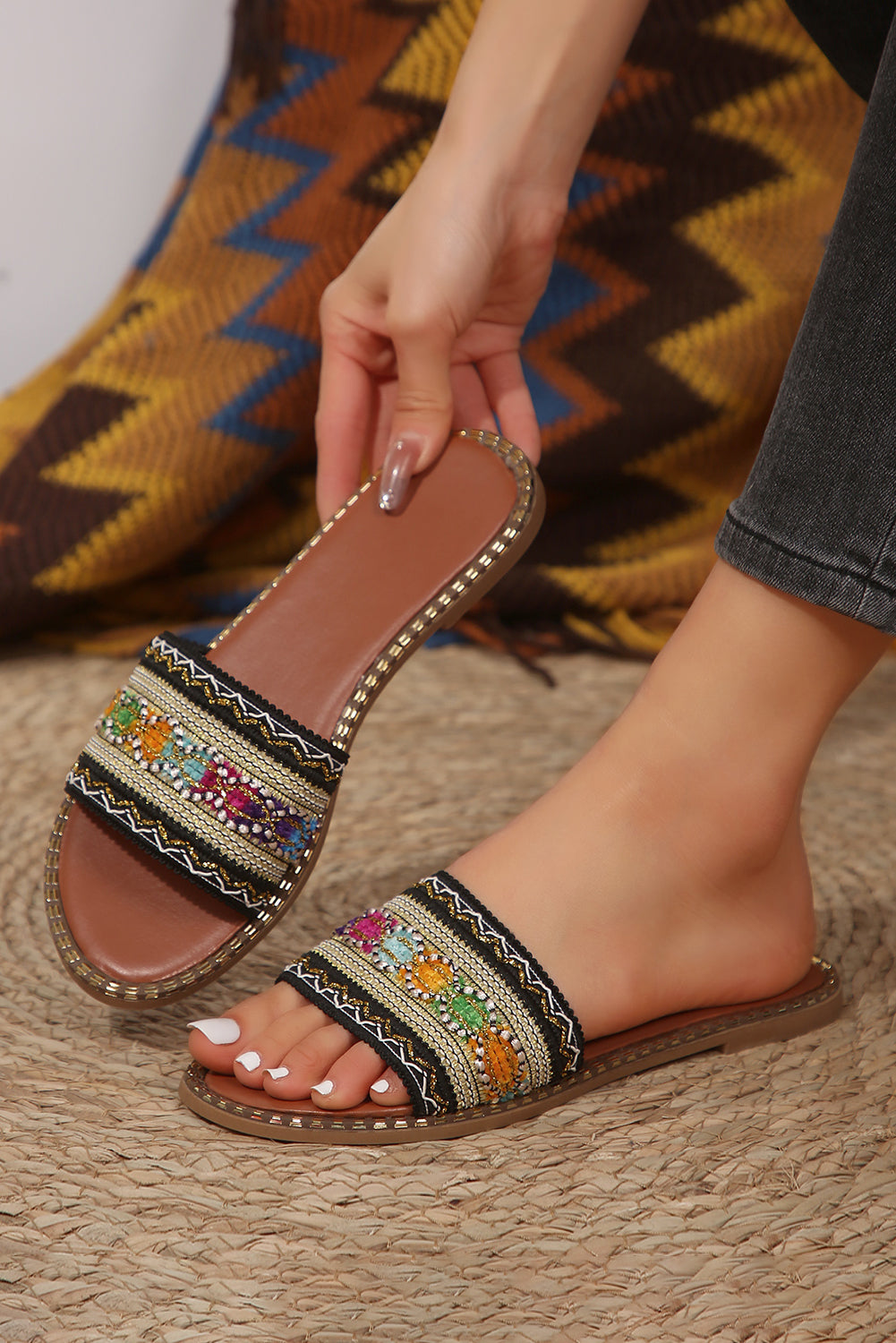 Chestnut Bohemian Pattern Crochet Faux Leather Beach Slippers 🇨🇳