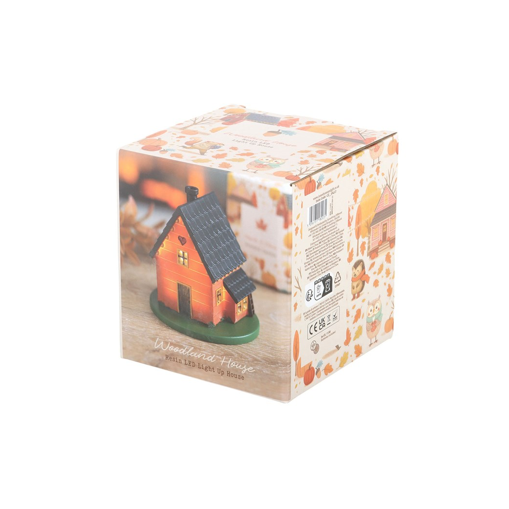 Woodland House LED Light Up Decoration 🇬🇧