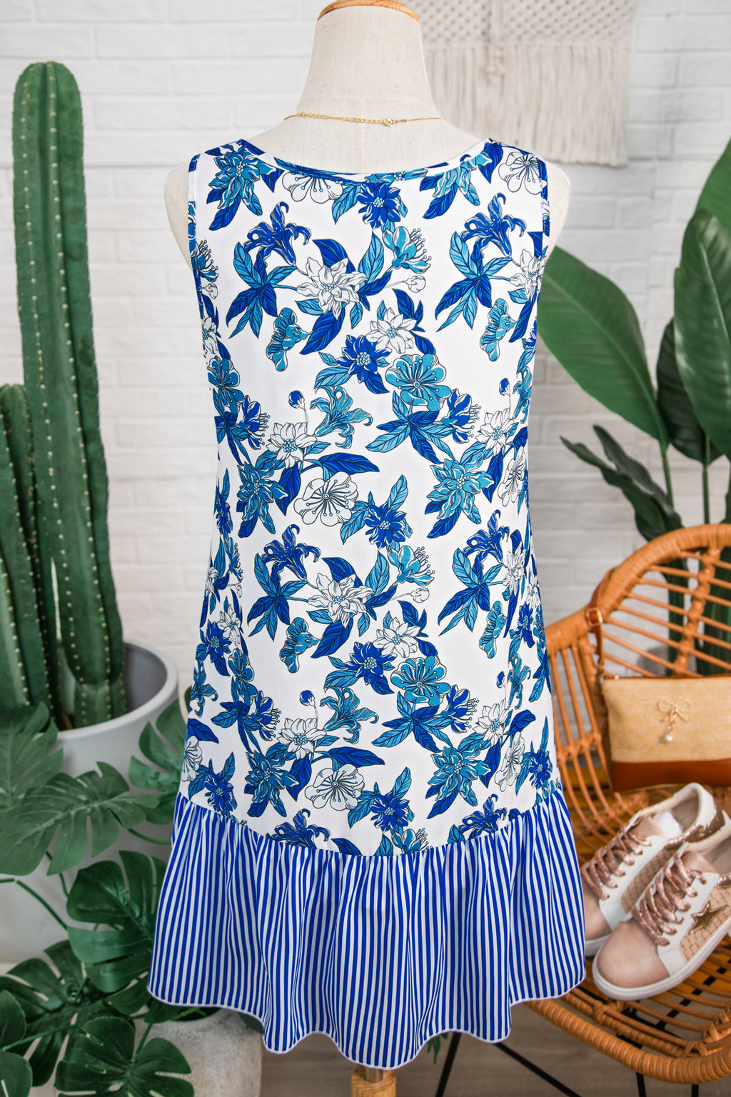Sky Blue Floral Print U Neck Sleeveless Striped Ruffle Hem Patchwork Dress 🇺🇸