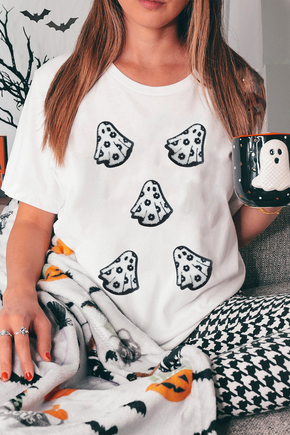 White Playful Ghost Patched Cotton Blend T Shirt 🇺🇸