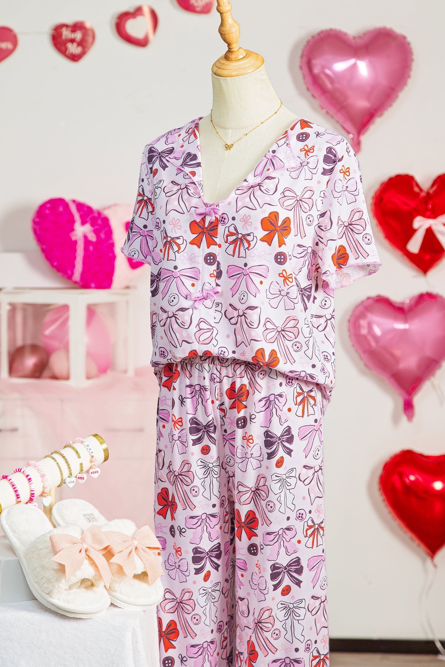 Pink Diverse Bows Buttons Printed Contrast Trim Short Sleeve Shirt Pajama Pant Set 🇺🇸