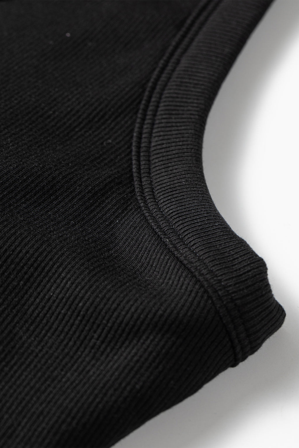 Black Slim Ribbed Padded Tank Top 🇺🇸