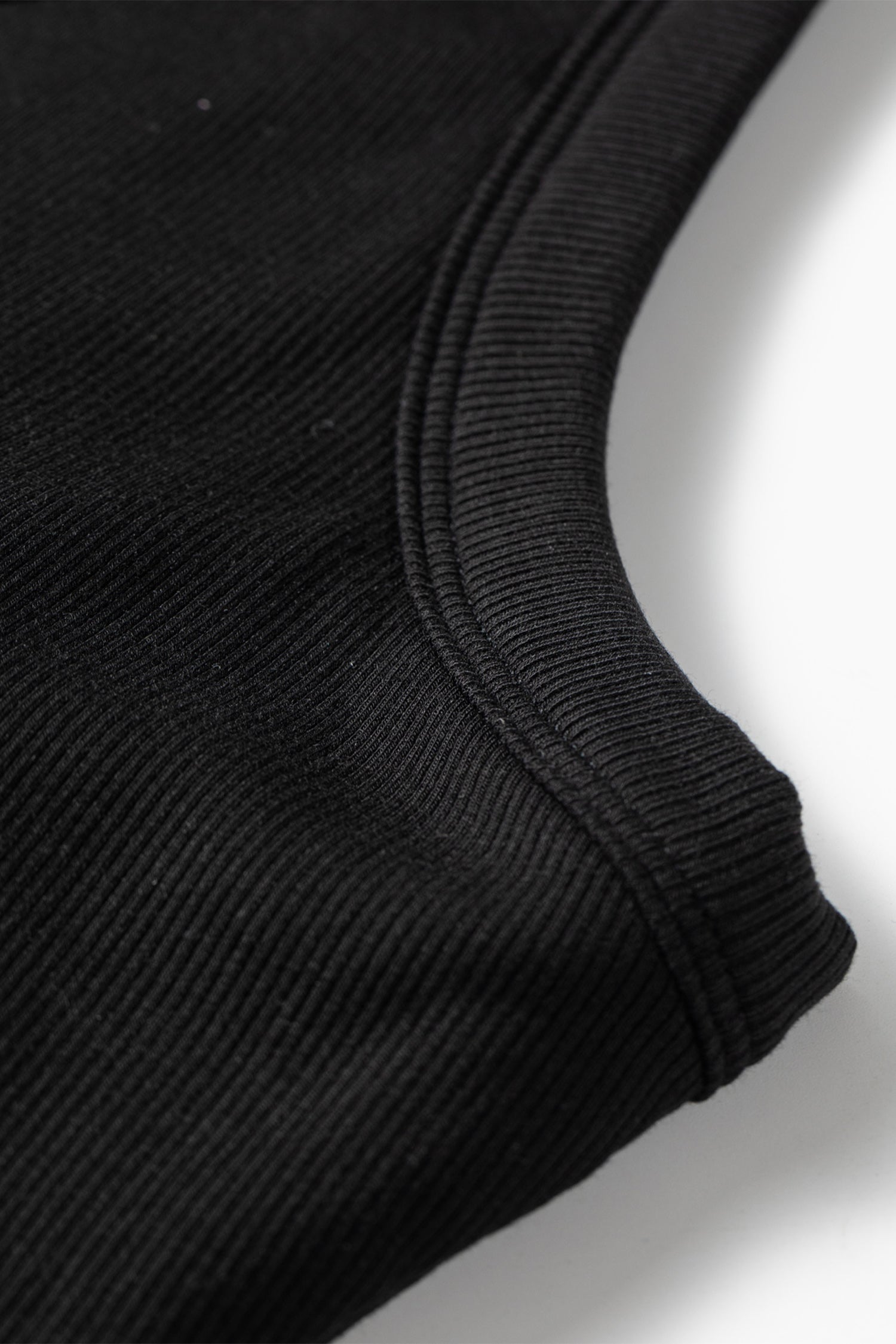 Black Slim Ribbed Padded Tank Top 🇺🇸