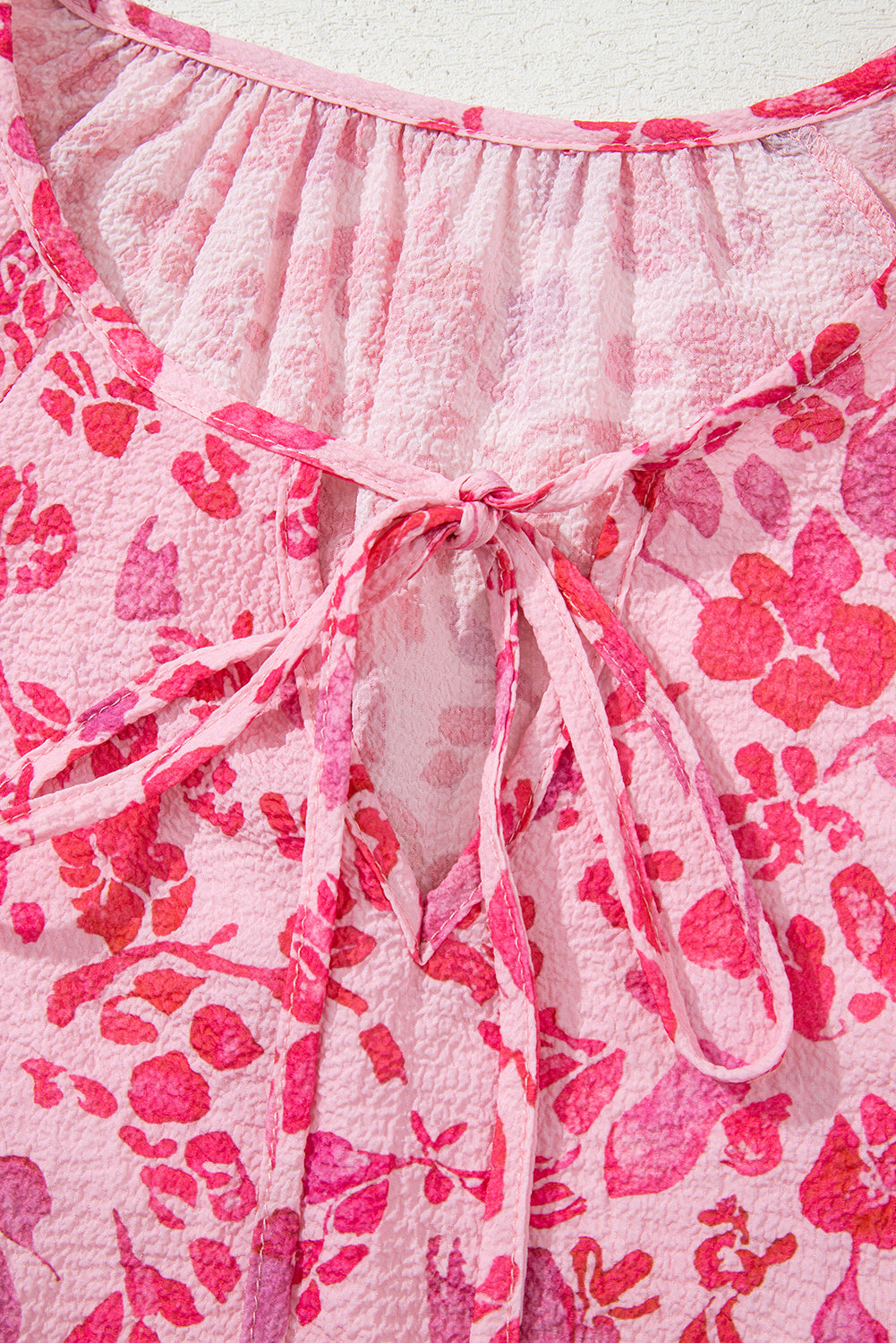 Pink Floral Puff Sleeve Split Neck Lightweight Blouse 🇺🇸