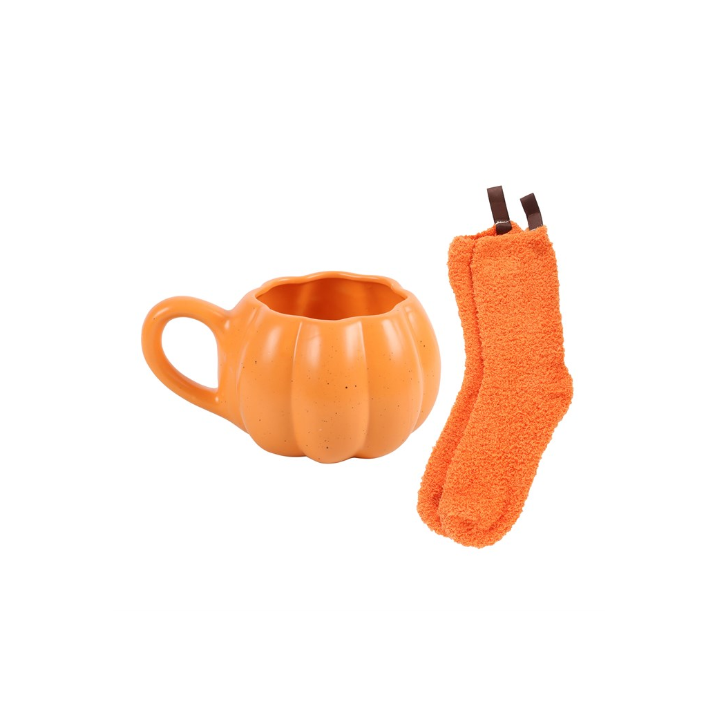 Pumpkin Shaped Mug and Socks Set 🇬🇧
