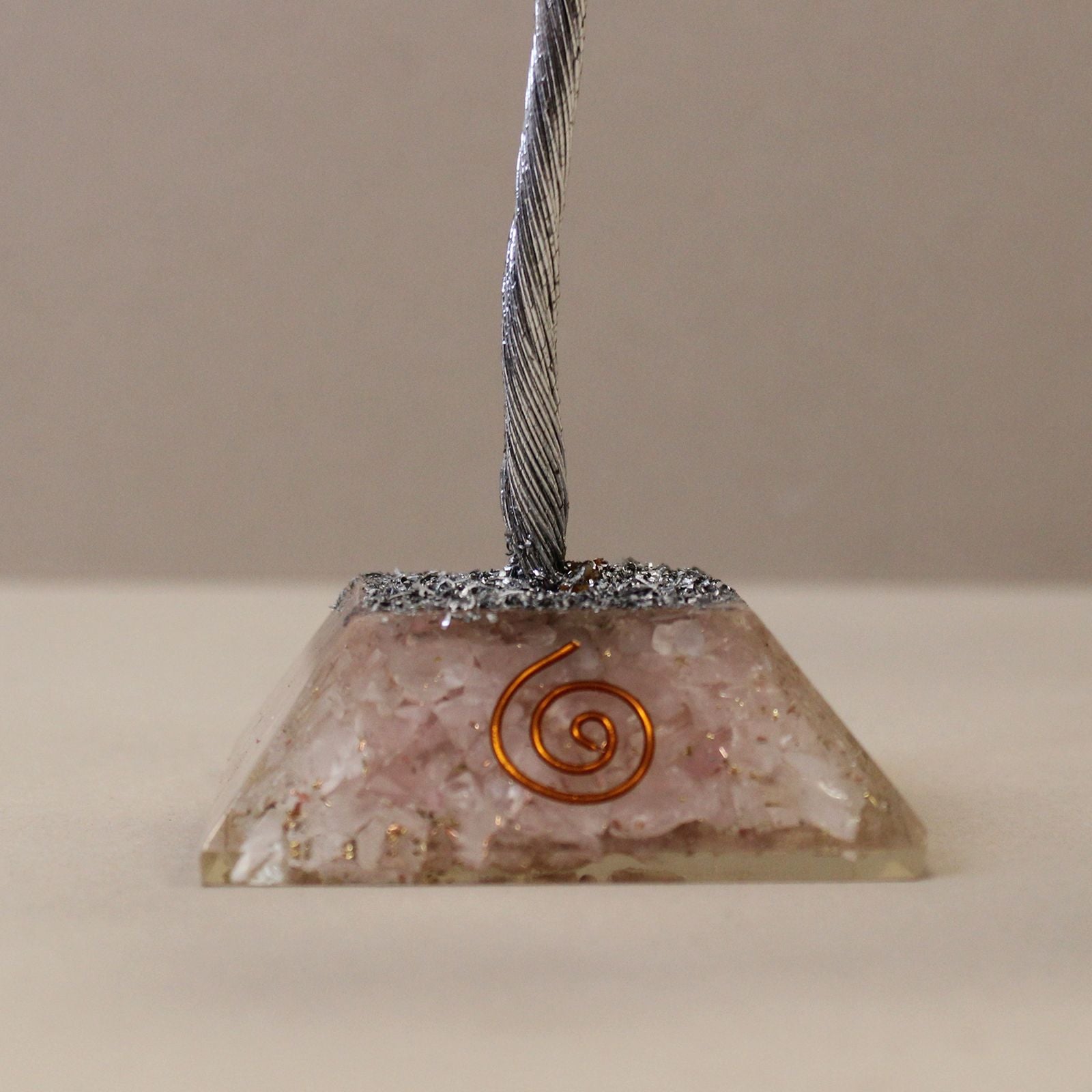 Gemstone Tree with Organite Base - 160 Stone - Rose Quartz 🇬🇧