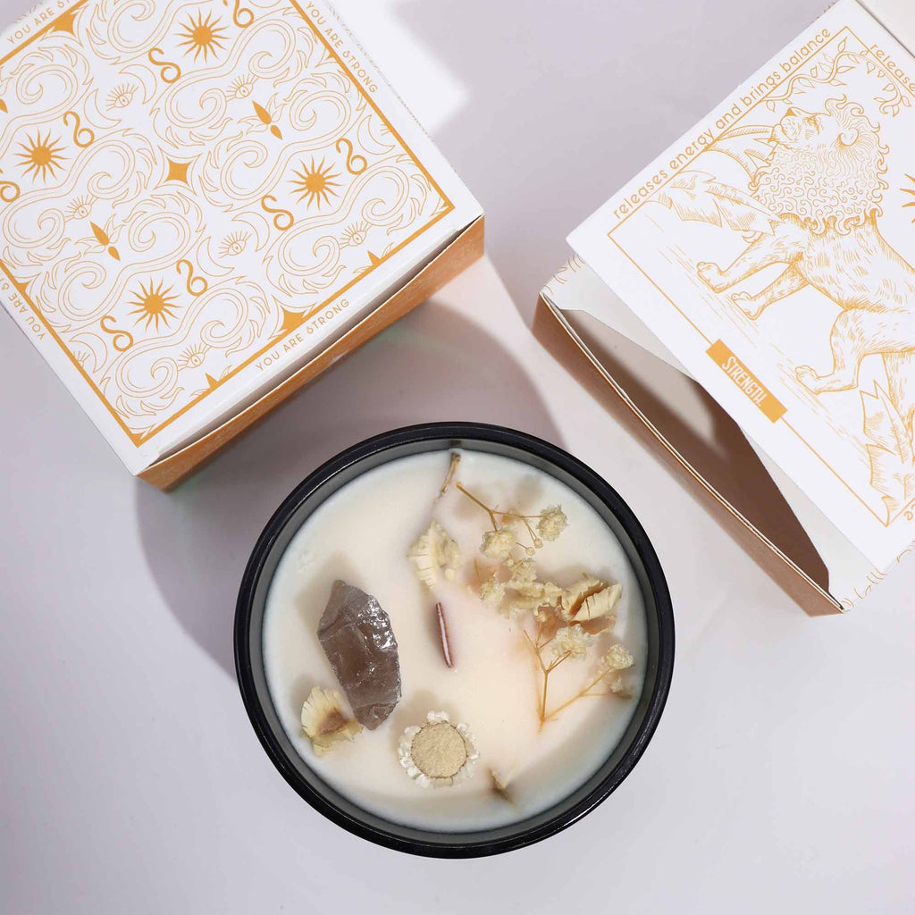 Hop Hare Crystal Magic Flower Candle - The Lion 🇬🇧