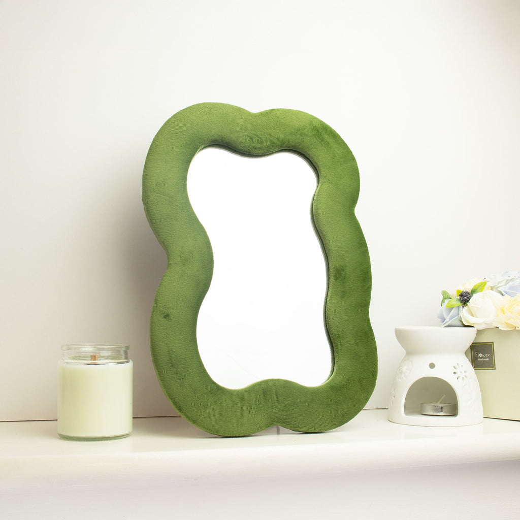 Soft Squiggly Mirror - Large Cloud - Moss Green (33.4x23.5x2.3cm) 🇬🇧
