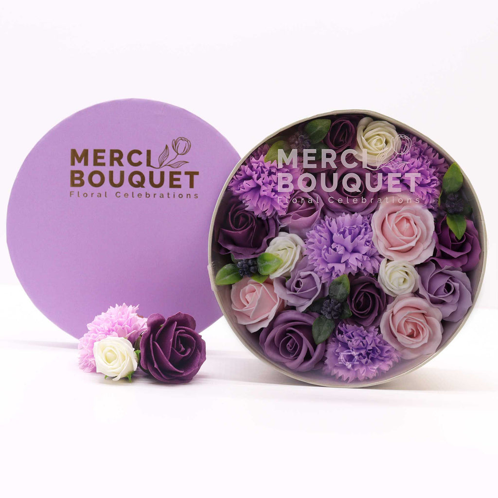 Round Box - Lavender Rose & Carnation 🇬🇧