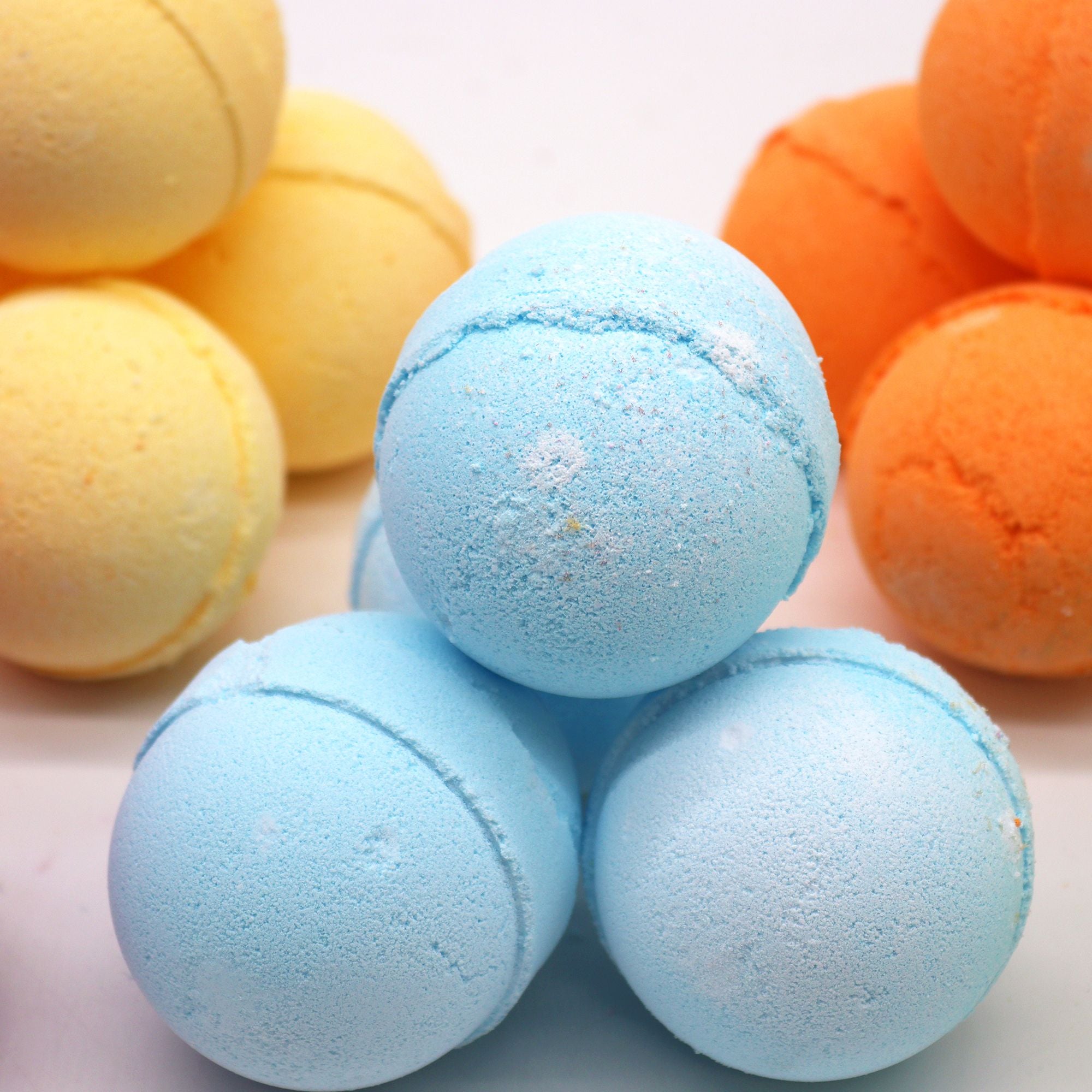 Essential Oil Bath Bomb - Lavender & Marjoram 🇬🇧