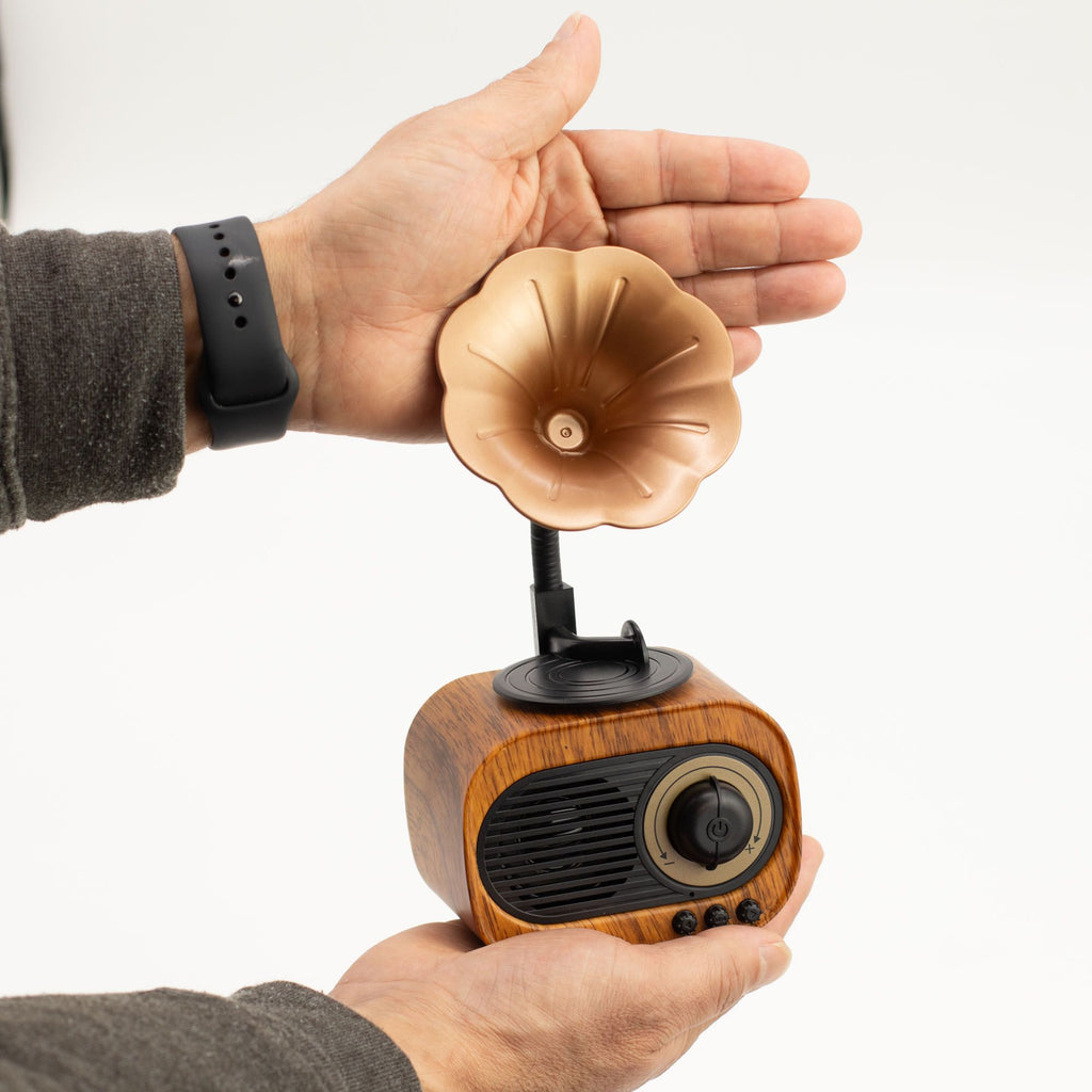 Retro Mini Gramophone Speaker - Bluetooth & FM Radio - 5 watt x 1 🇬🇧