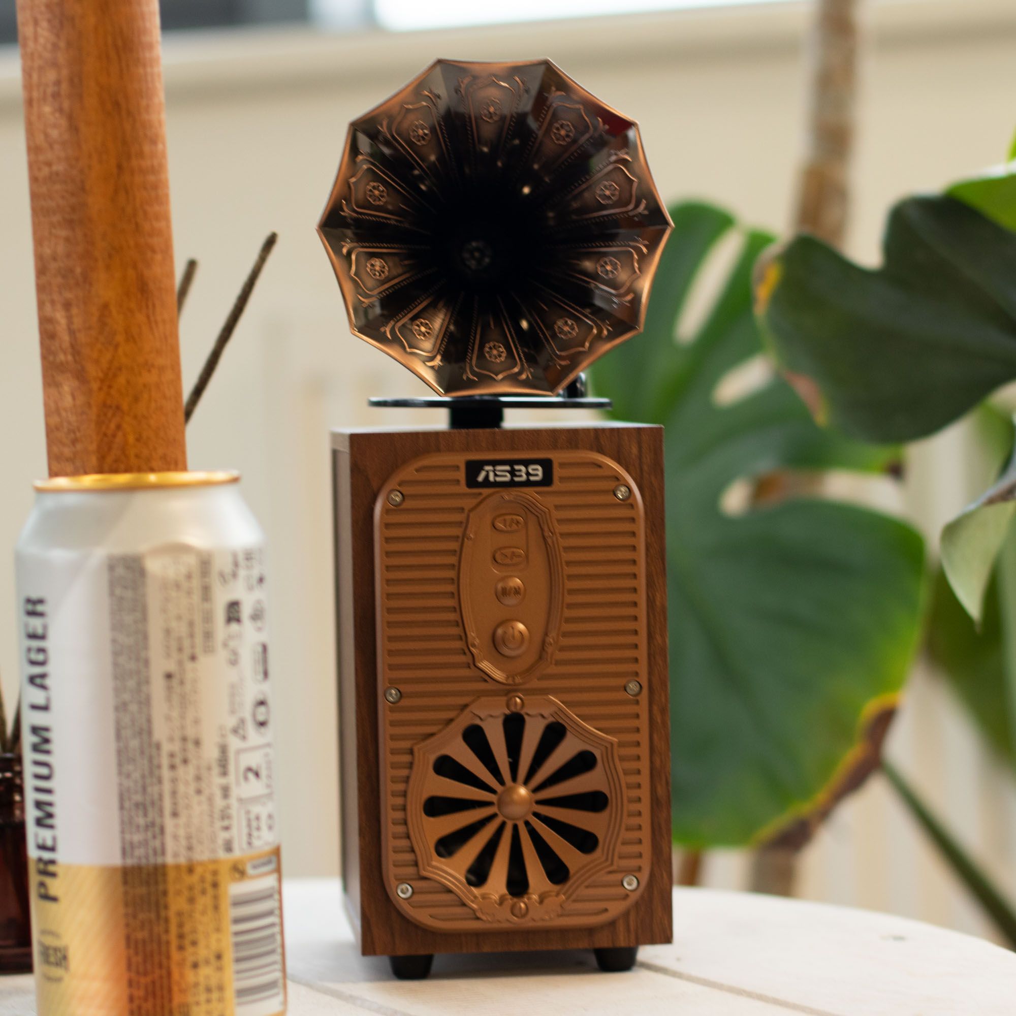 Retro Tall Gramophone Speaker (Extra Loud) - Bluetooth - 8 watt 🇬🇧