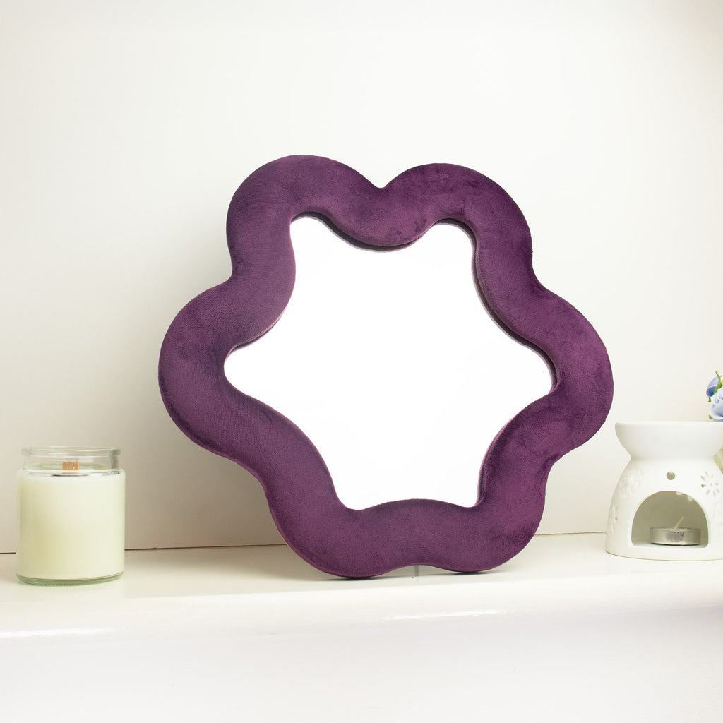 Soft Squiggly Mirror – Star – Mauve (33x31x2.3cm) 🇬🇧