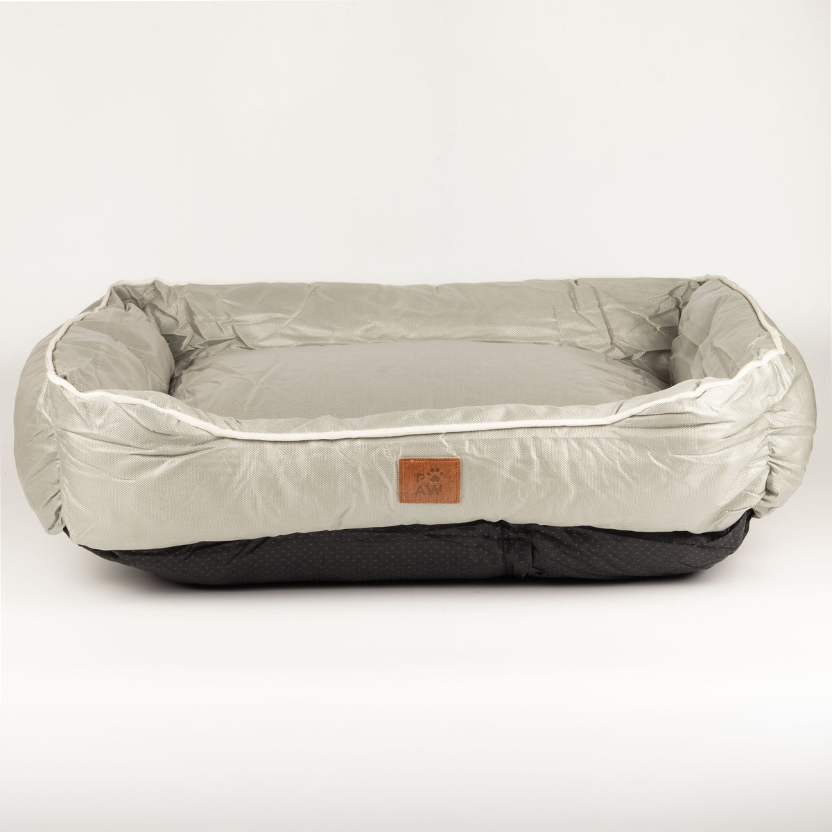 PAW Bed – Medium Khaki Beige – 70 × 60 × 15cm 🇬🇧