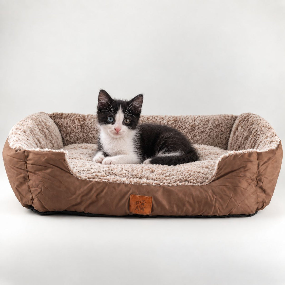 PAW Bed – Small Plush Teddy Brown – 60 × 45 × 17cm 🇬🇧