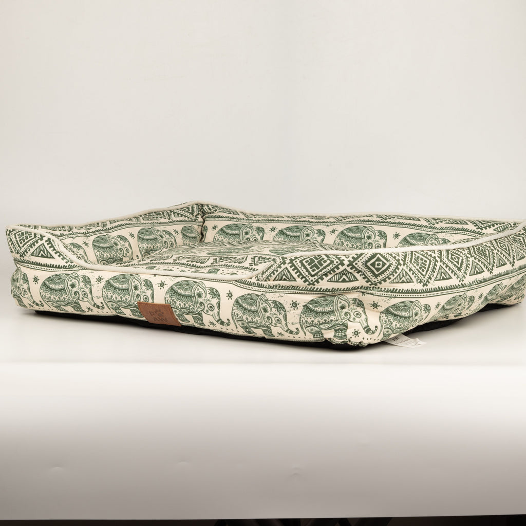 PAW Bed – Lucky Elephant – Green – 60 × 50 × 14cm 🇬🇧