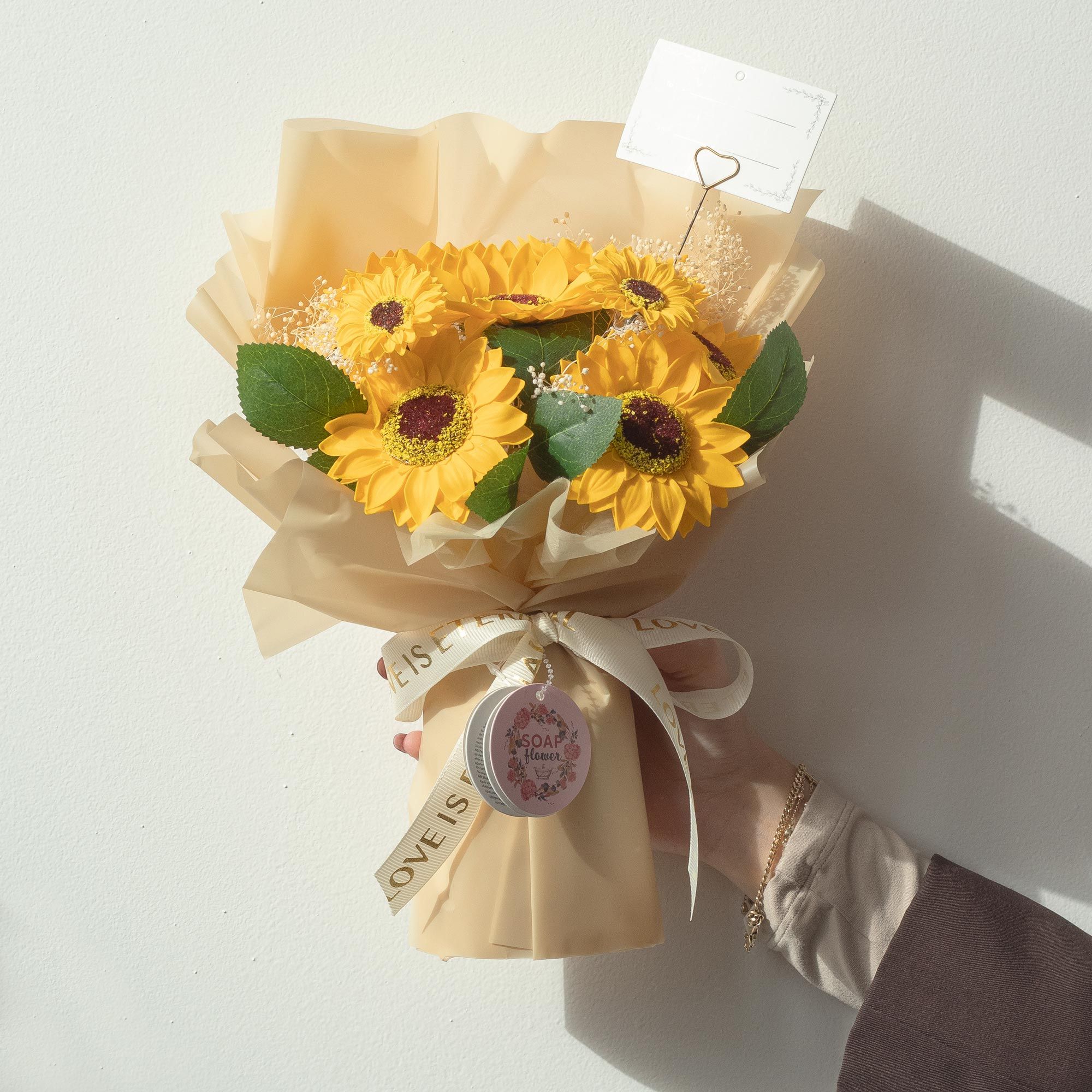 Large Sunflowers Bouquet - Love is Eternal -  Gift Card 🇬🇧