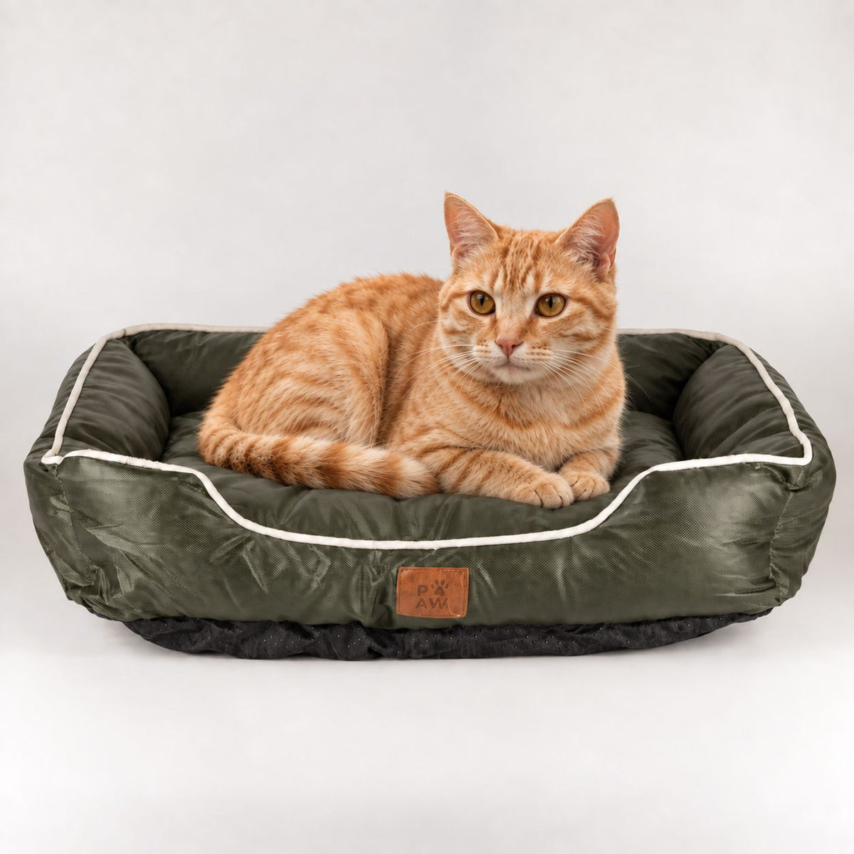 PAW Bed – Small Khaki Green – 60 × 50 × 15cm 🇬🇧
