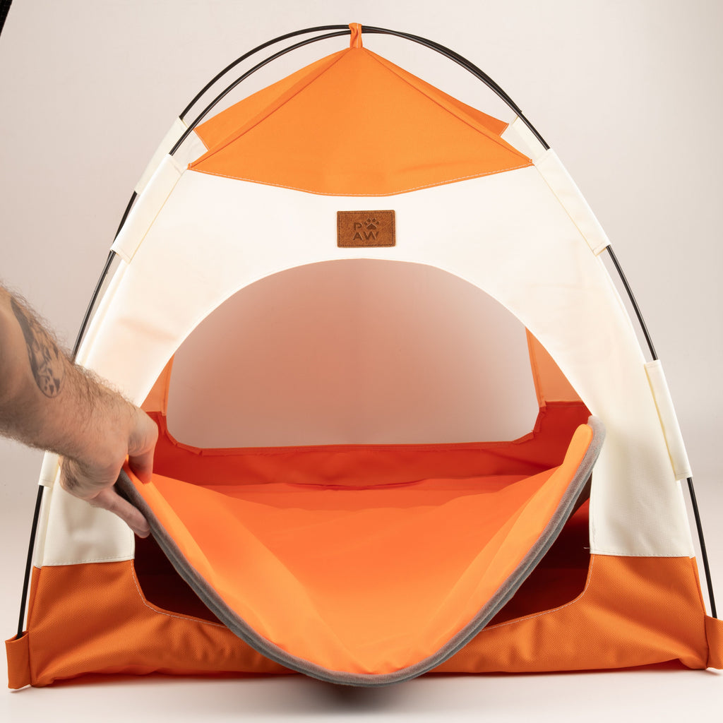 PAW Bed – Beige & Orange Tent – 58 × 58 × 48cm 🇬🇧