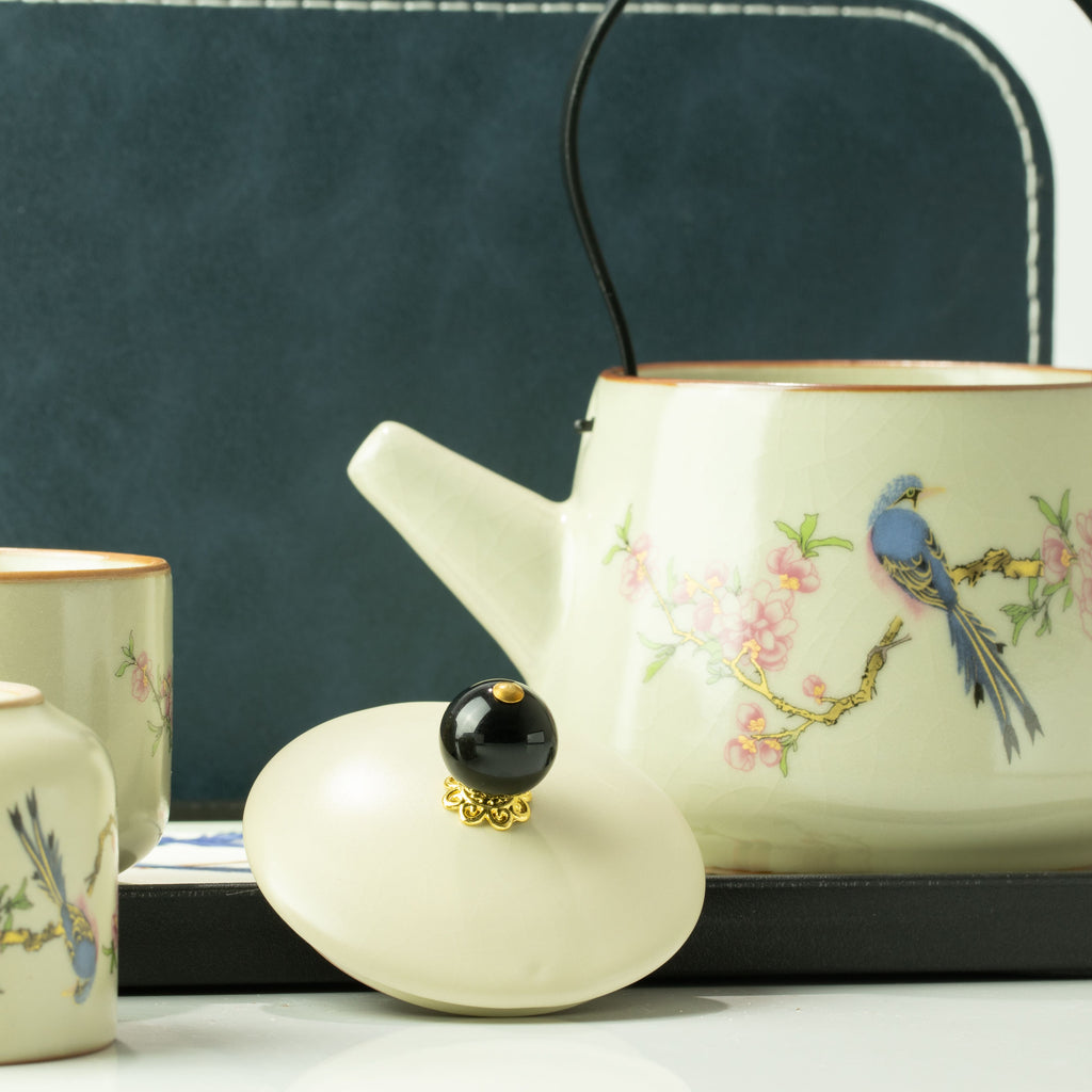 Travel Teapot Set & Two Cups - Blue Bird Qing Dynasty 🇬🇧