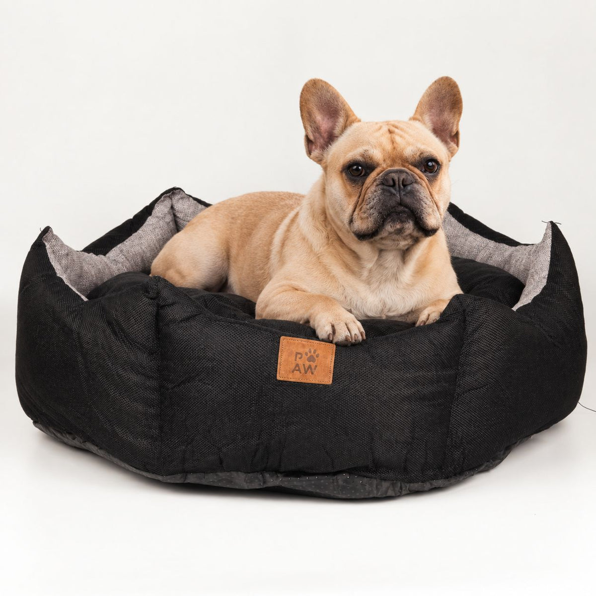PAW Bed – Large Royal Crown – Black & Grey – 50 × 50 × 26cm 🇬🇧