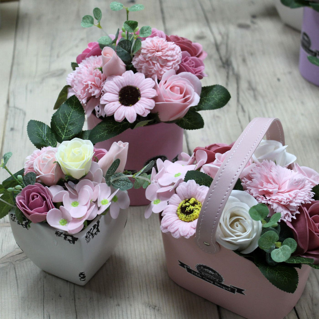 Bouquet Petite Basket - Peaceful Pink 🇬🇧