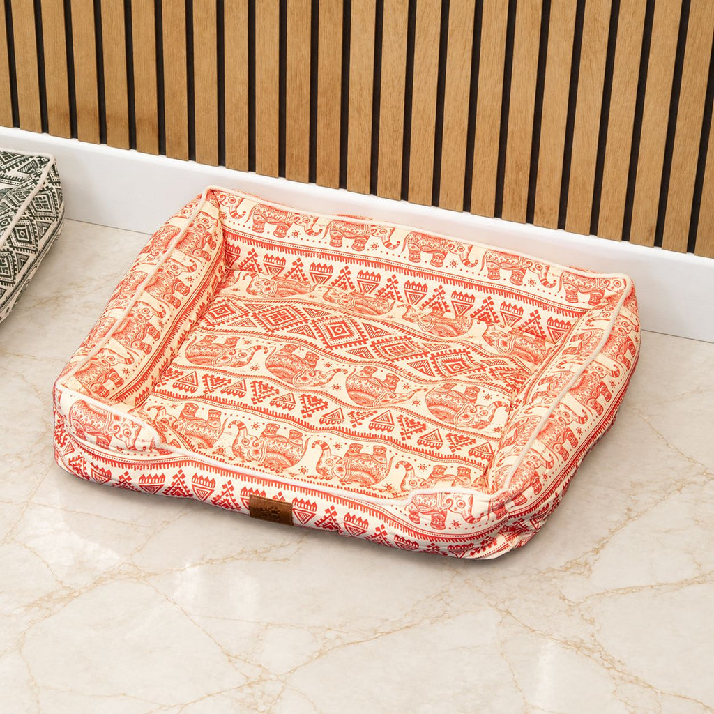 PAW Bed – Lucky Elephant – Red – 60 × 50 × 14cm 🇬🇧