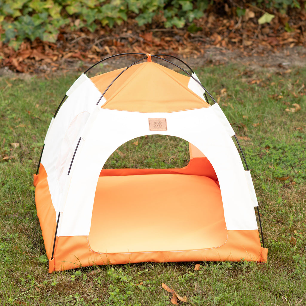 PAW Bed – Beige & Orange Tent – 58 × 58 × 48cm 🇬🇧