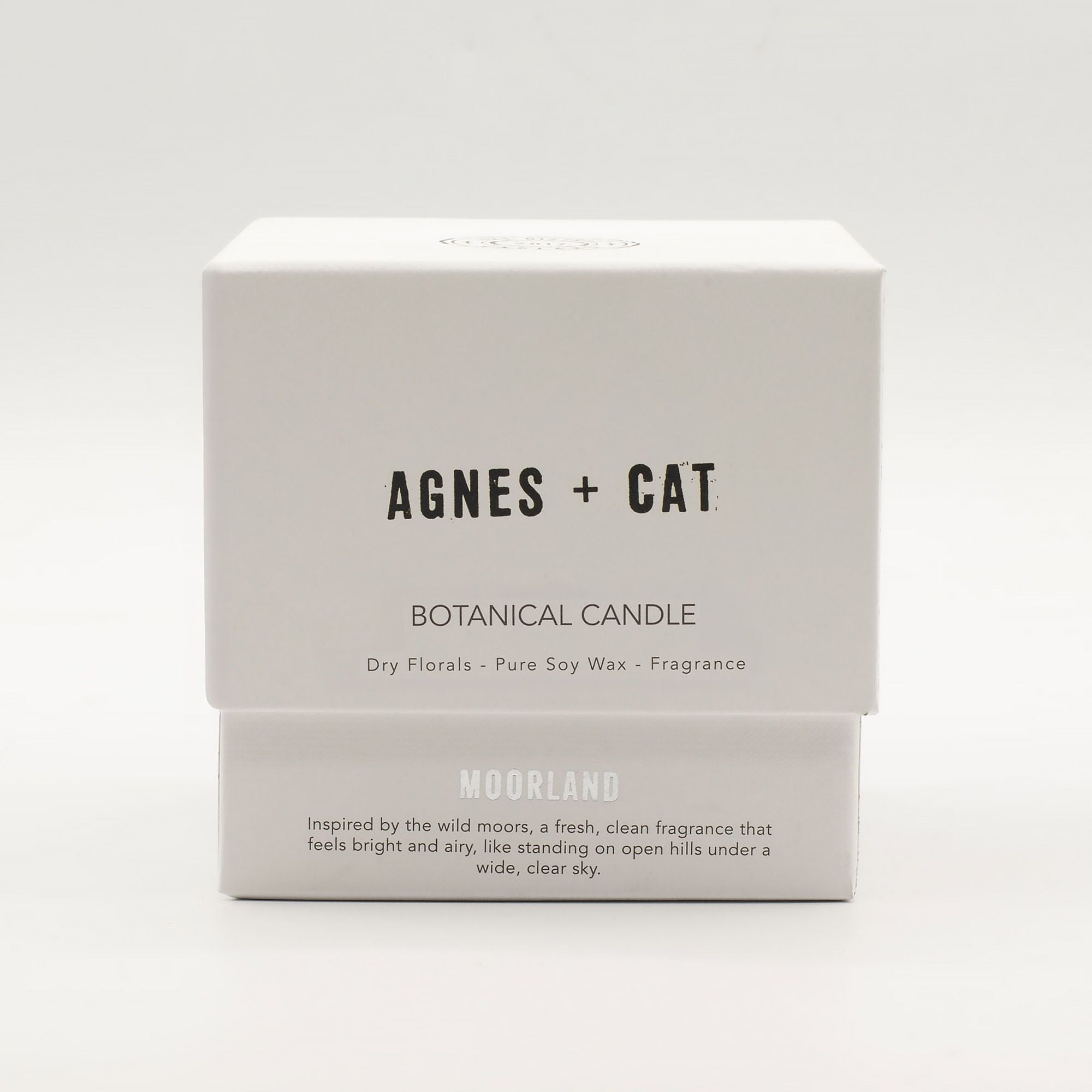 Agnes + Cat Botanical Soy Wax Candle - Moorland 🇬🇧