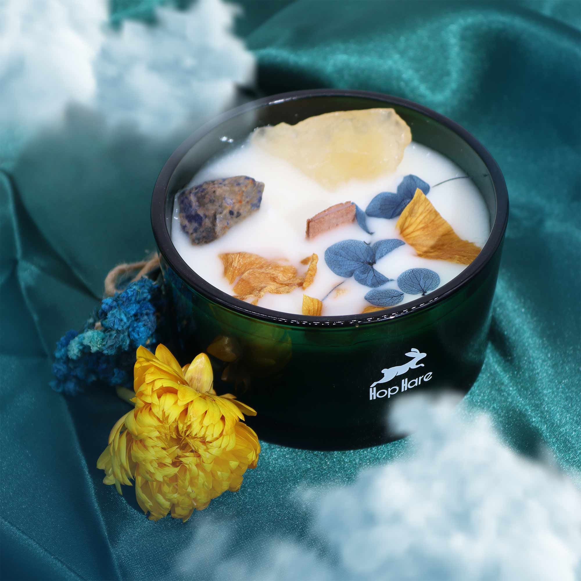 Hop Hare Crystal Magic Flower Candle - The Sun 🇬🇧