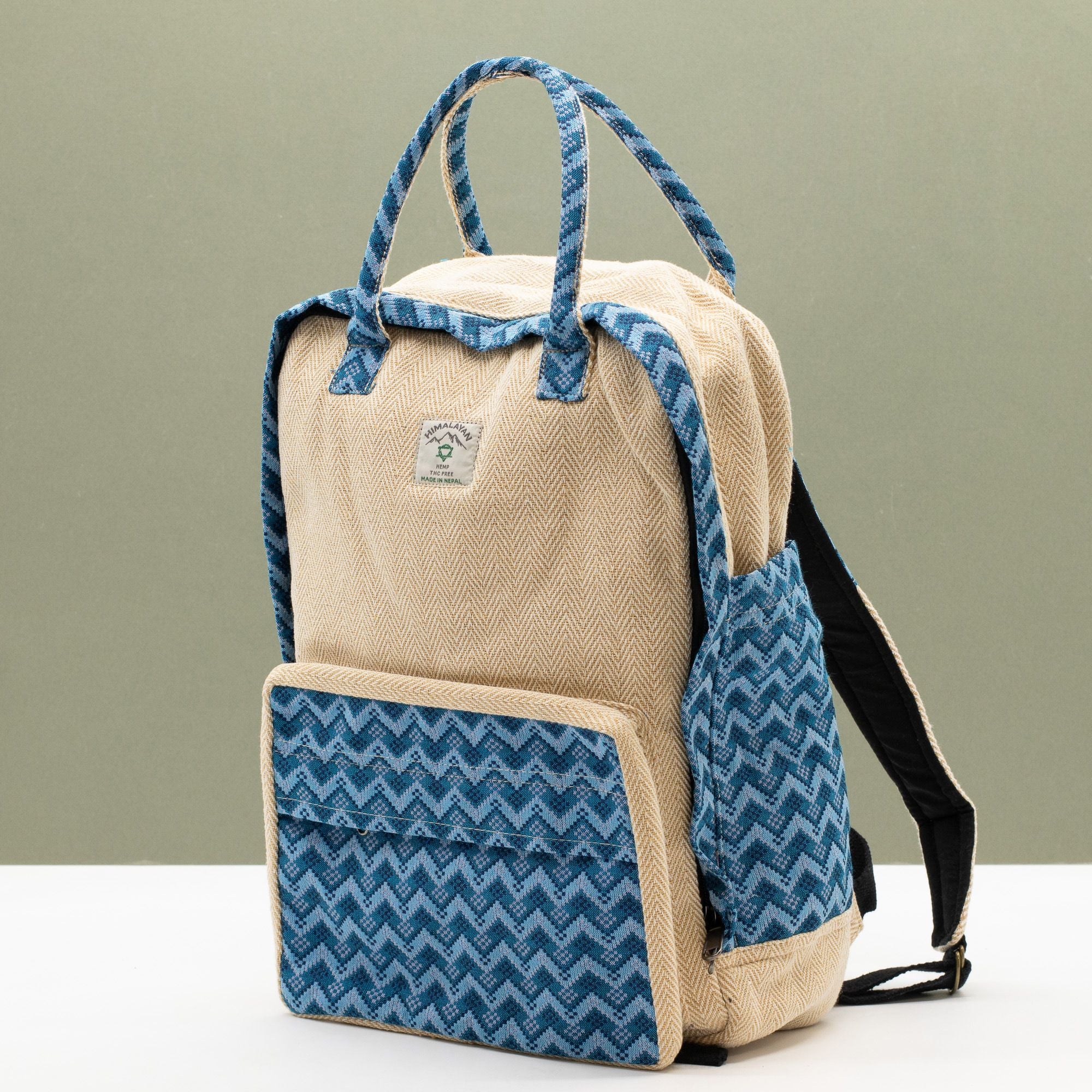 Large Kathmandu Backpack - Dhaka Design (39x28x13cm) 🇬🇧