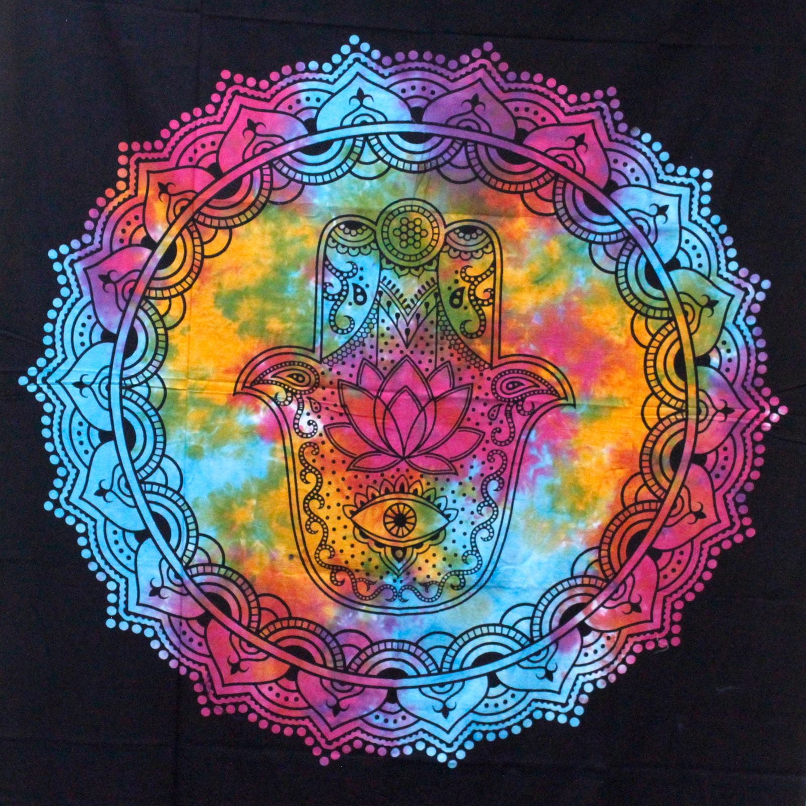 Double Cotton Bedspread + Wall Hanging - Black Hamsa 🇬🇧
