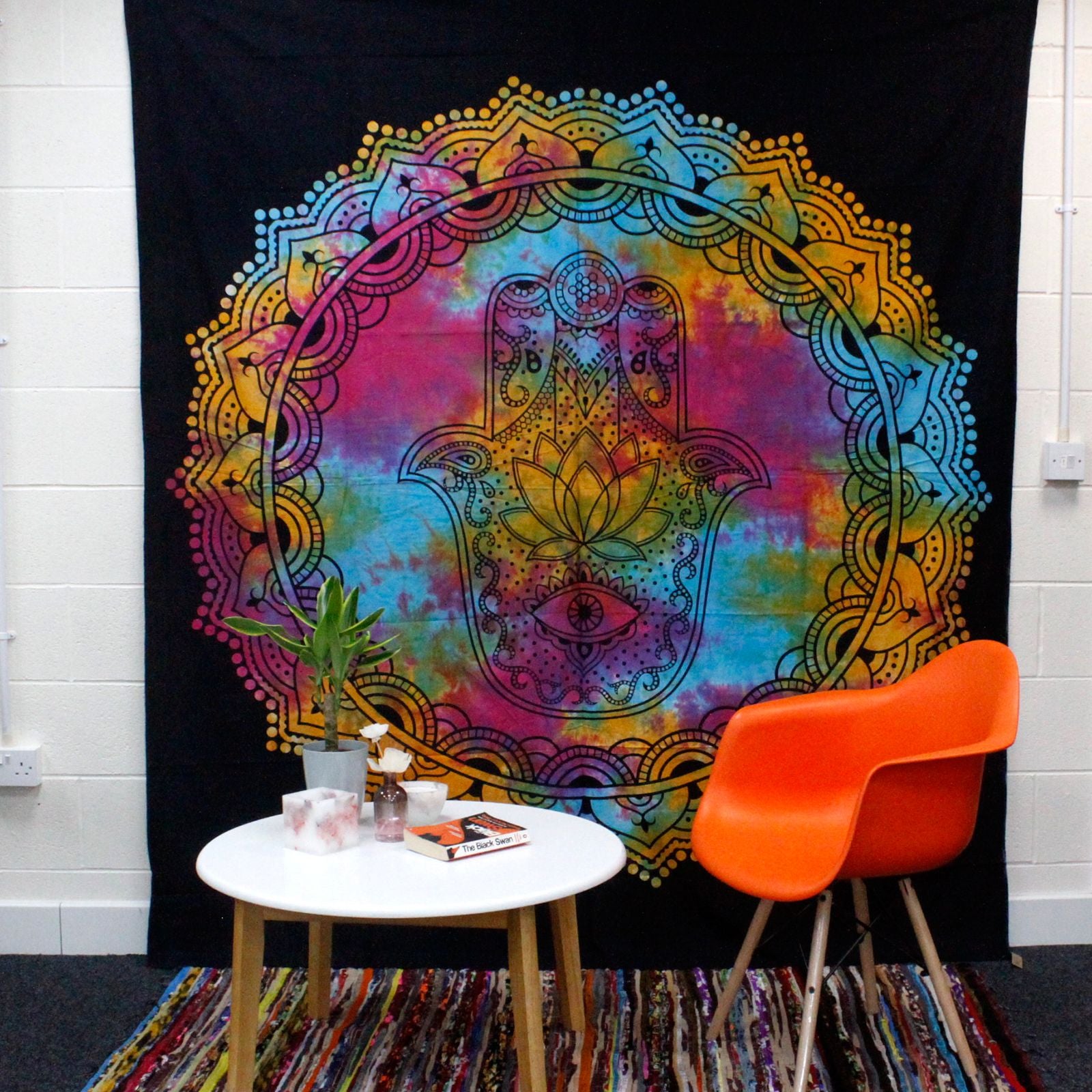 Double Cotton Bedspread + Wall Hanging - Black Hamsa 🇬🇧