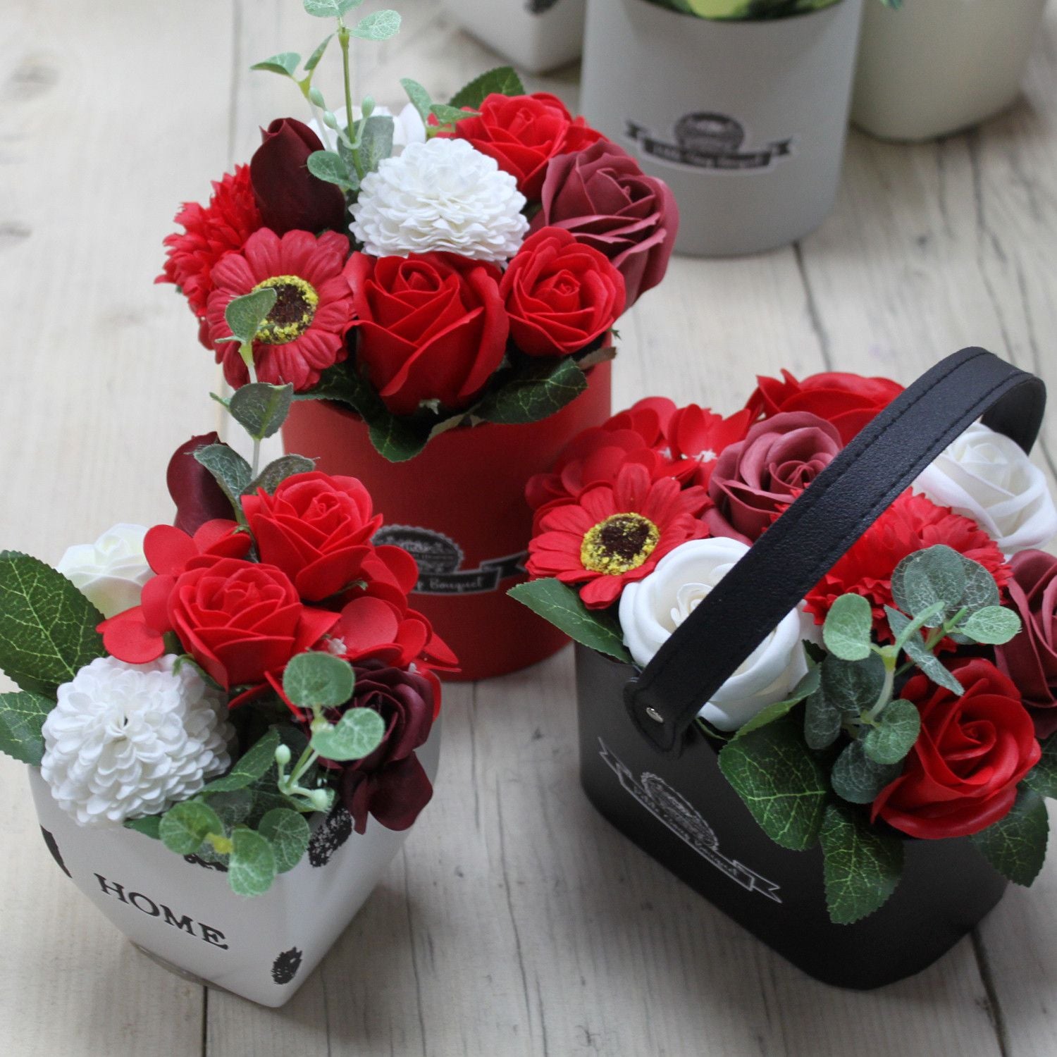 Bouquet Petite Basket - Rich Reds 🇬🇧