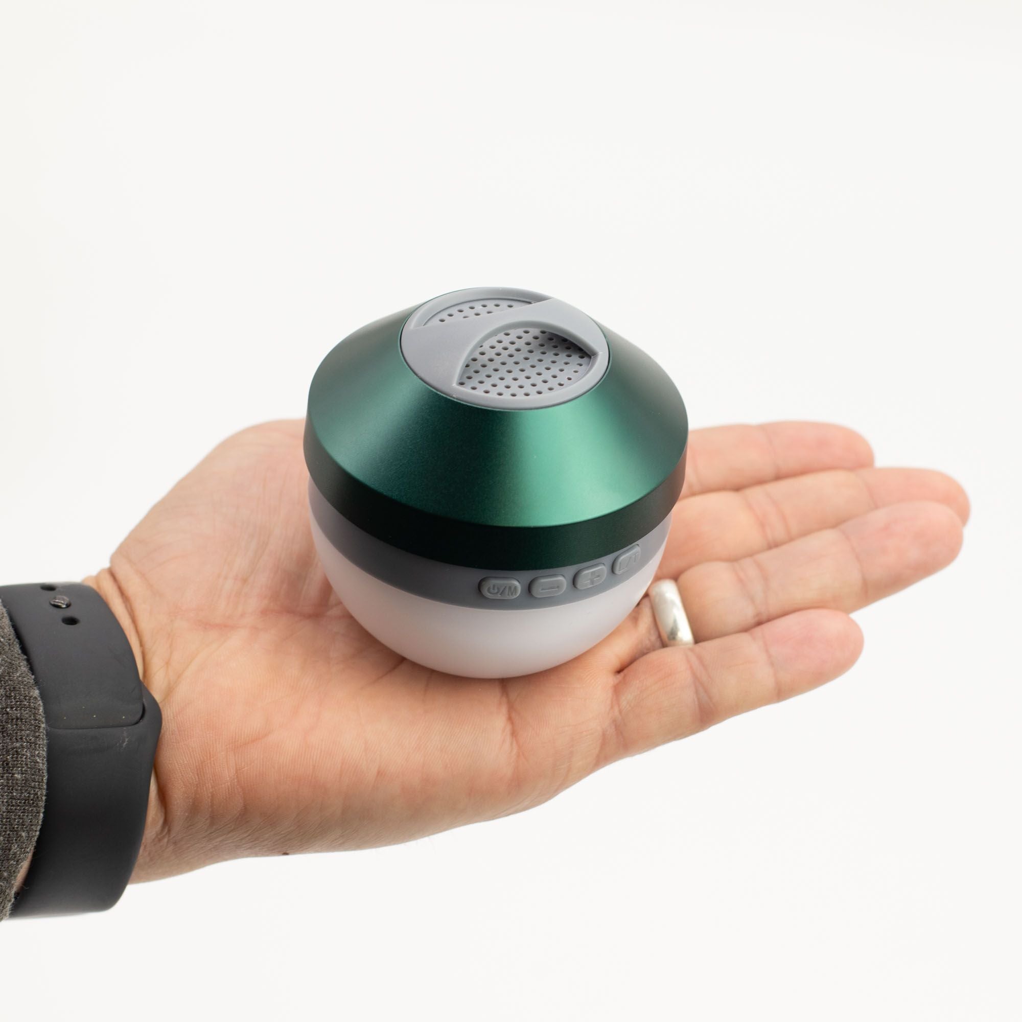 Green Camping Hanging Light and Mini Speaker 🇬🇧