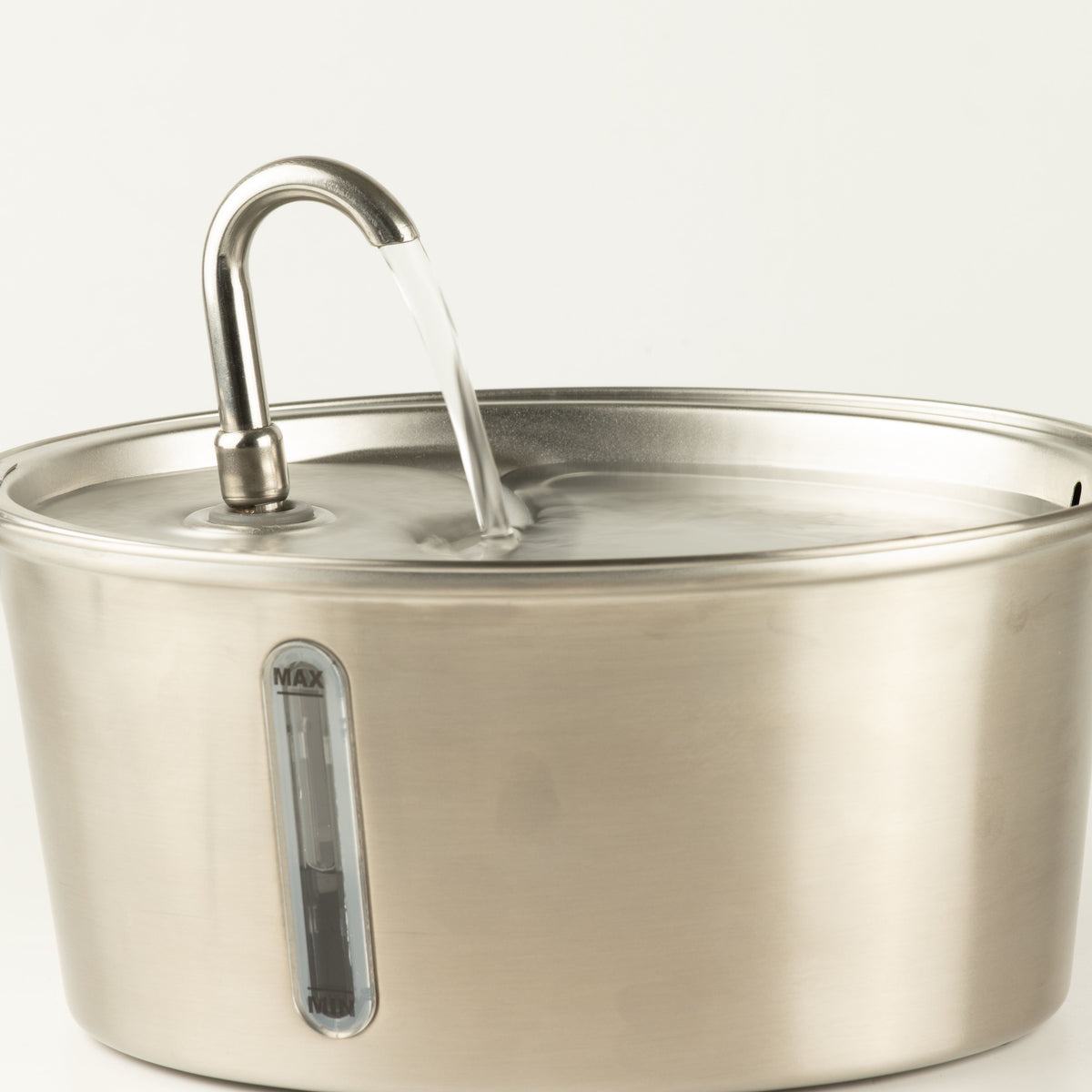 PAW Food Bowls - Electric Water Fountain 2.5 Litre - USB - Stainless Steal 🇬🇧