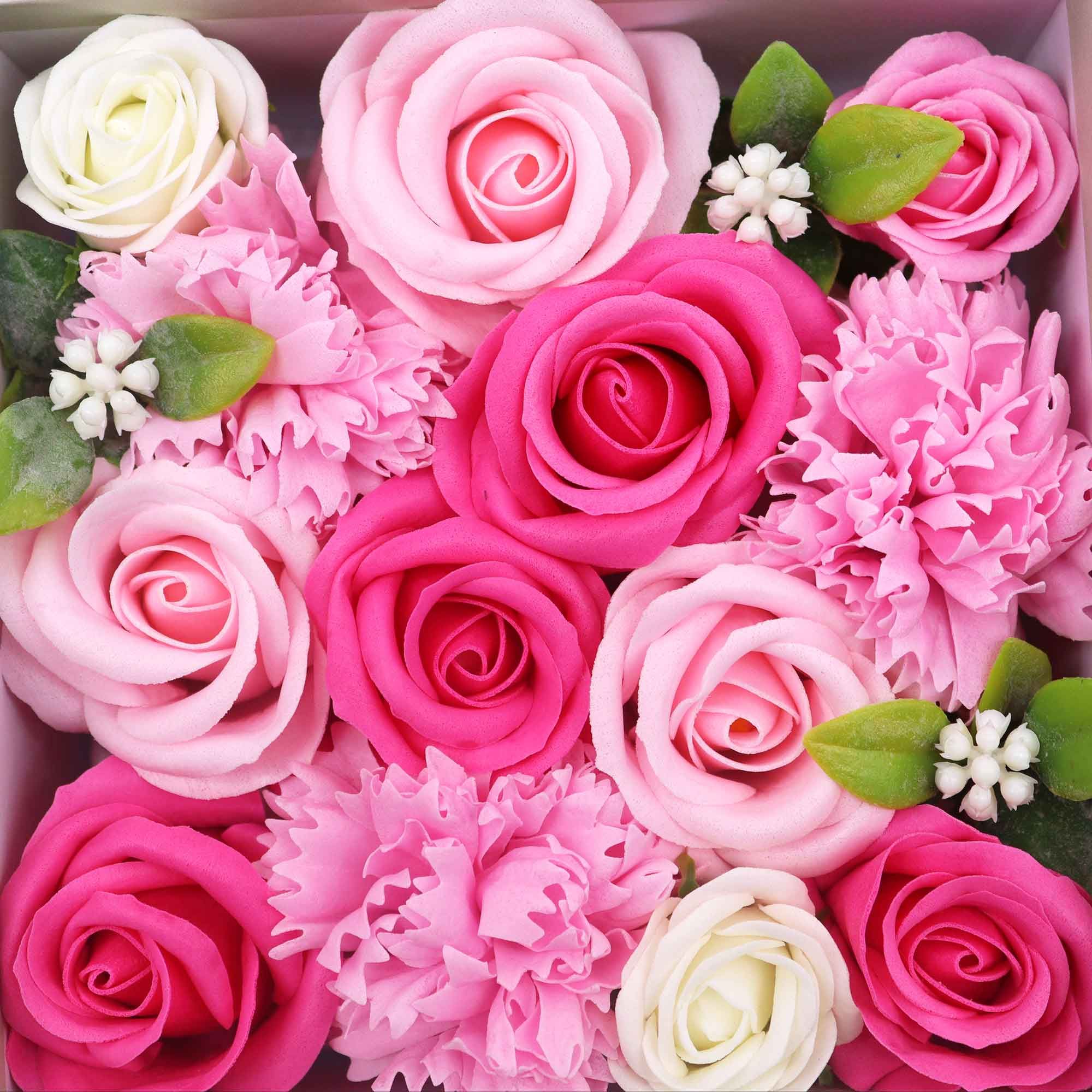 Square Box - Baby Blessings - Pinks 🇬🇧